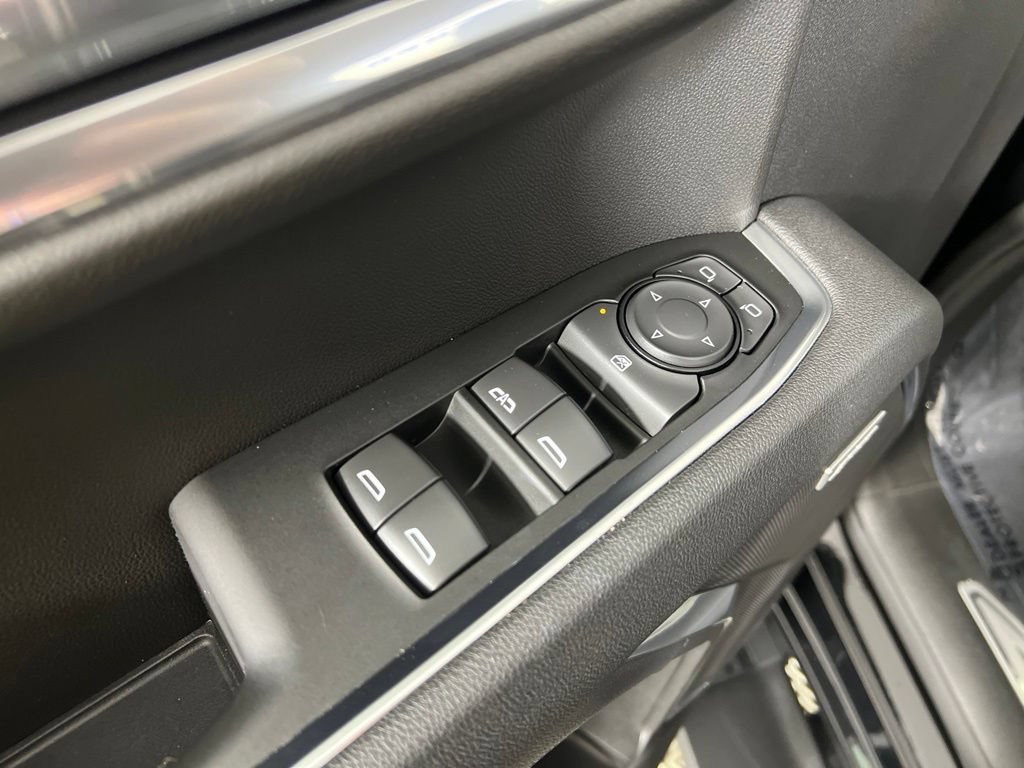 Certified 2026 Chevrolet Silverado 1500 RST w/ Dark Appearance Package AWD/4WD image 17