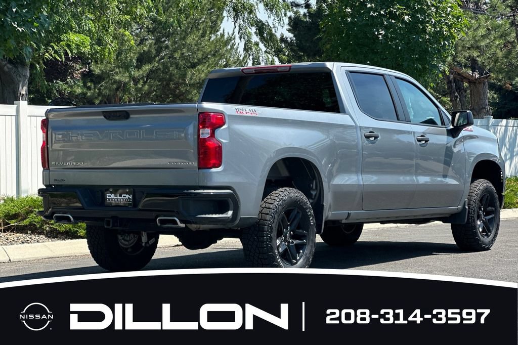 Used 2025 Chevrolet Silverado 1500 Custom Trail Boss AWD/4WD image 4