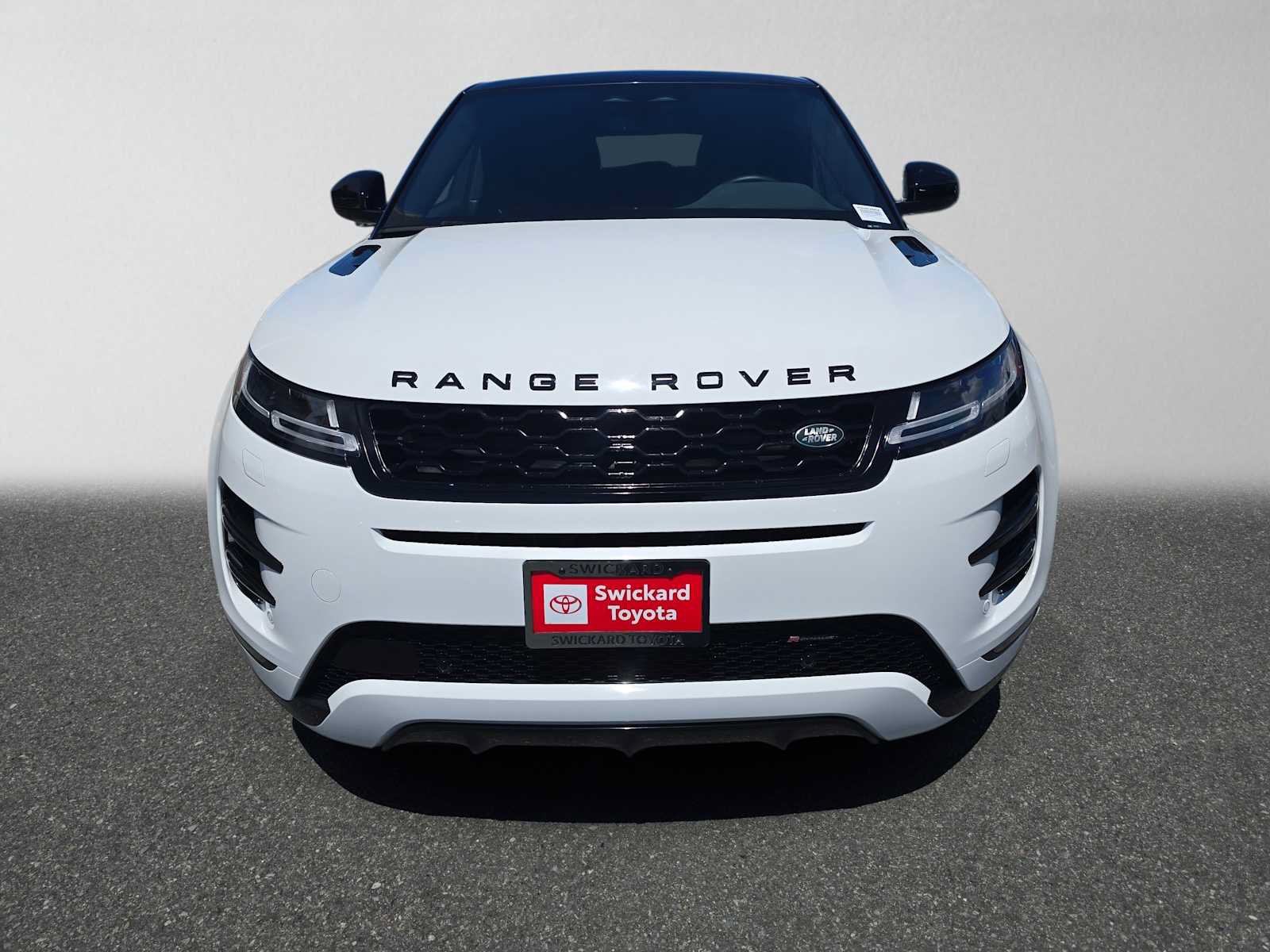 Used 2023 Land Rover Range Rover Evoque R-Dynamic SE AWD/4WD image 8