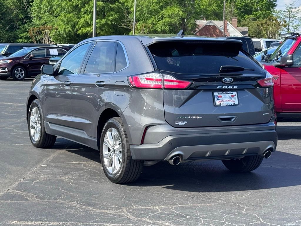 Used 2024 Ford Edge Titanium image 16