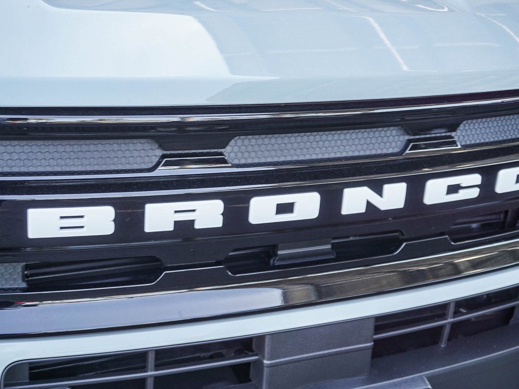 Used 2024 Ford Bronco Sport Outer Banks w/ Tech Package image 12