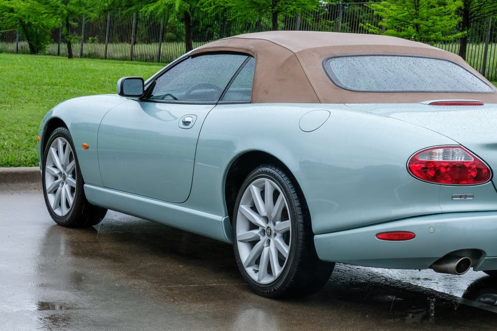 Used 2006 Jaguar XK8 Convertible RWD image 20