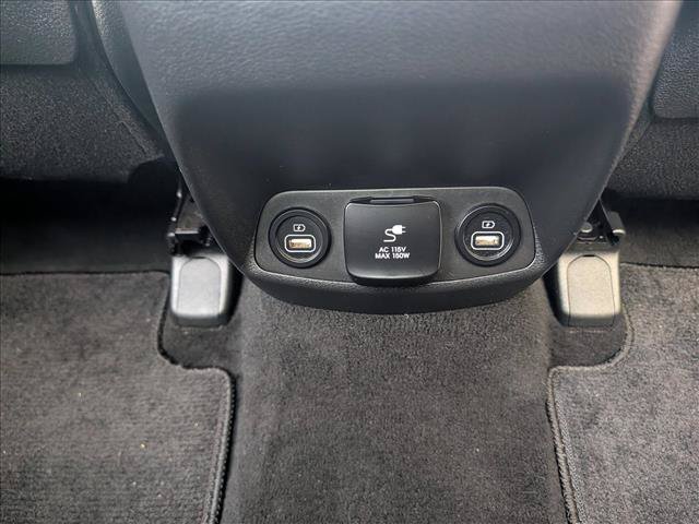 Certified 2023 Hyundai Santa Fe Limited w/ Cargo Package AWD/4WD image 17