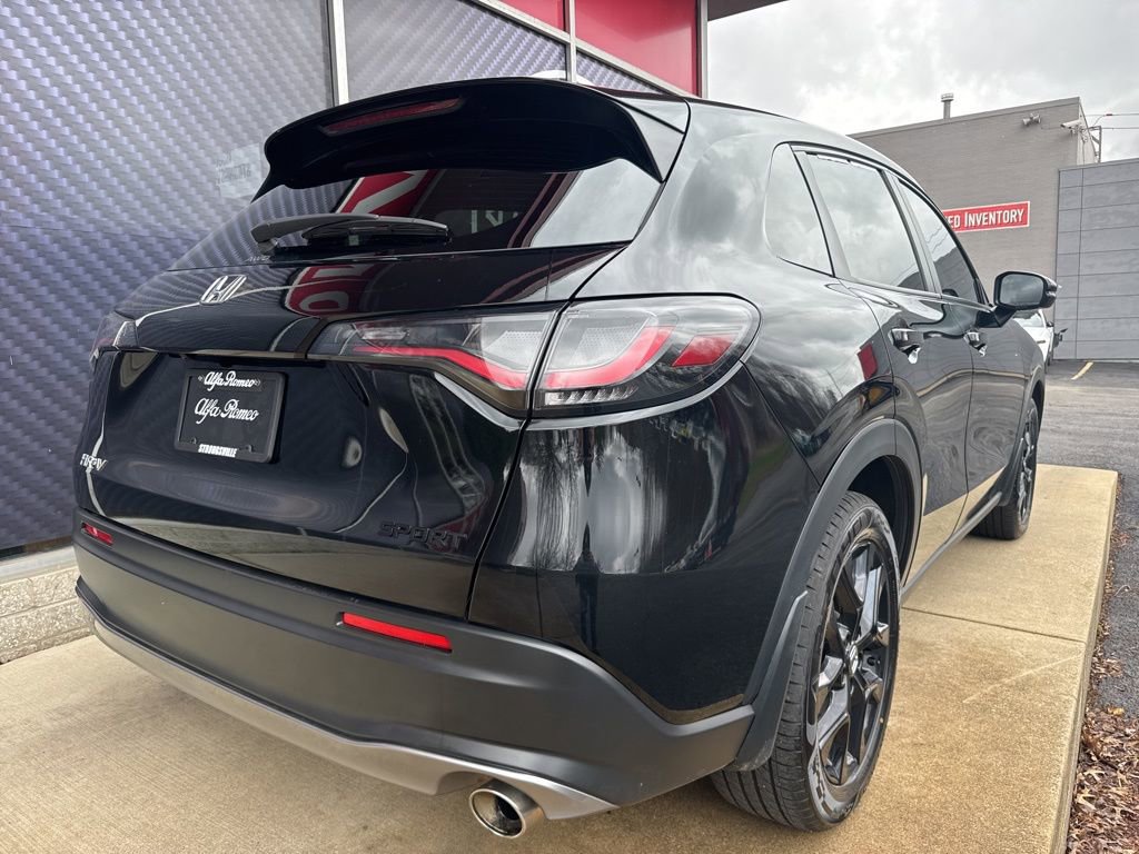 Used 2024 Honda HR-V Sport image 7