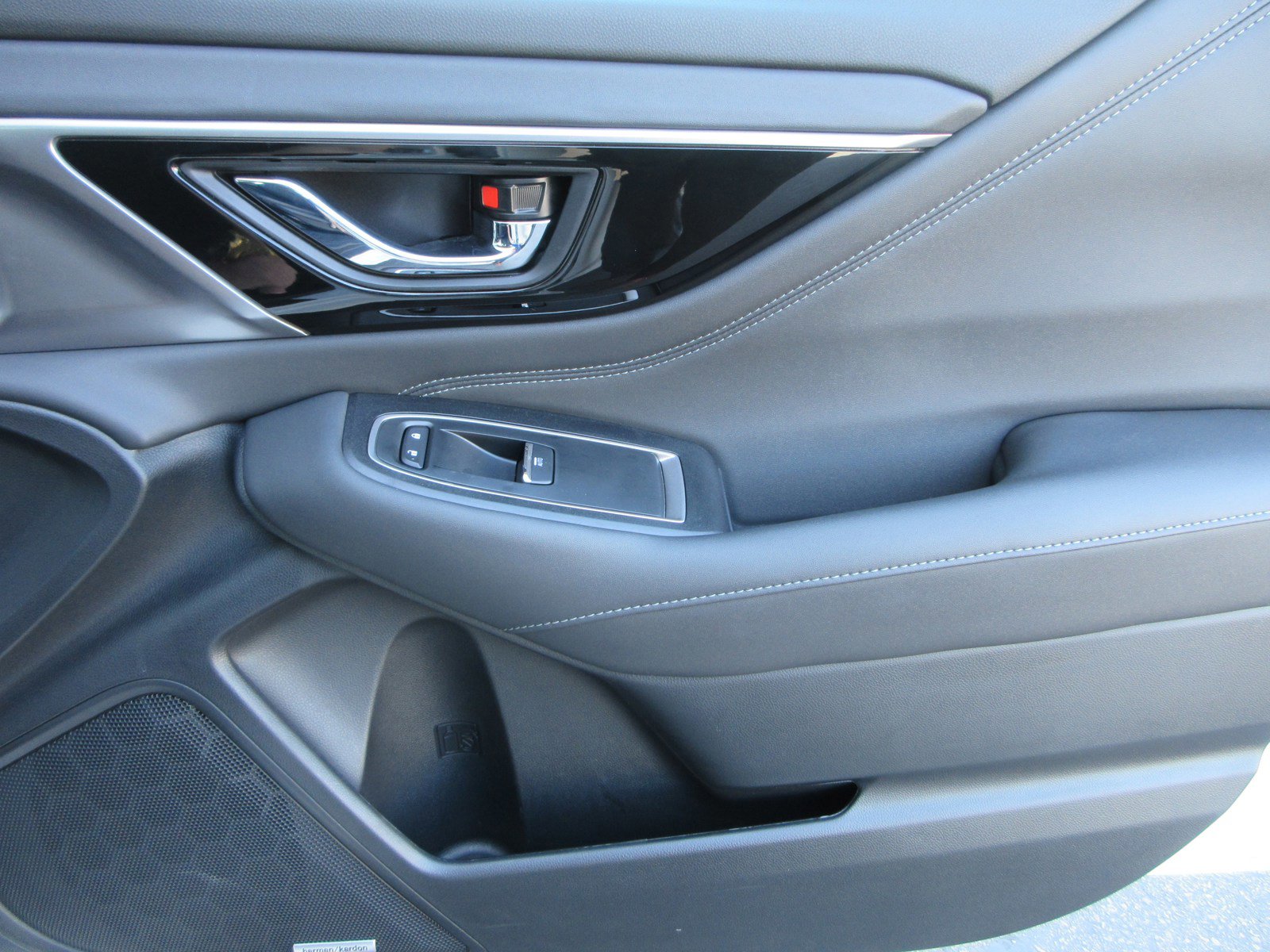 Used 2025 Subaru Legacy Touring XT image 24