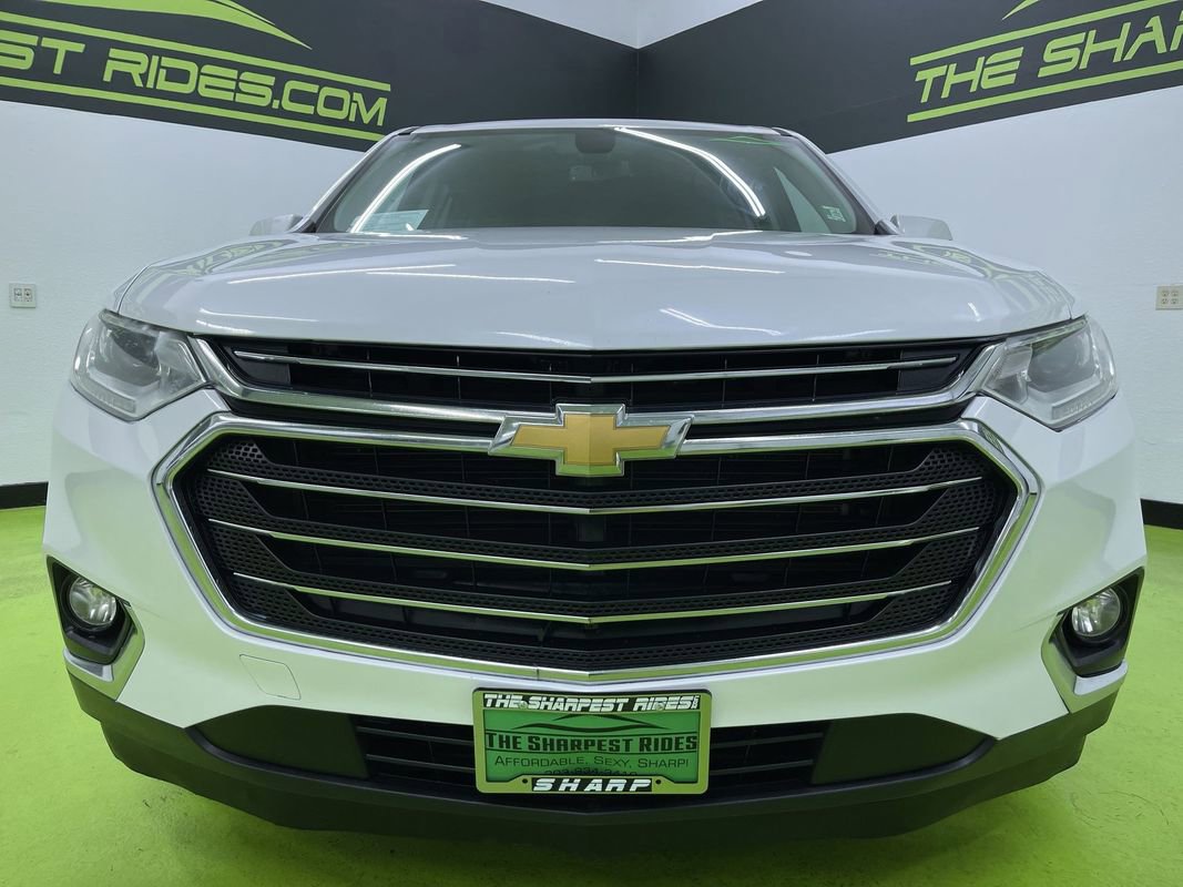 Used 2018 Chevrolet Traverse LT w/ LPO, Black Accent Package image 3