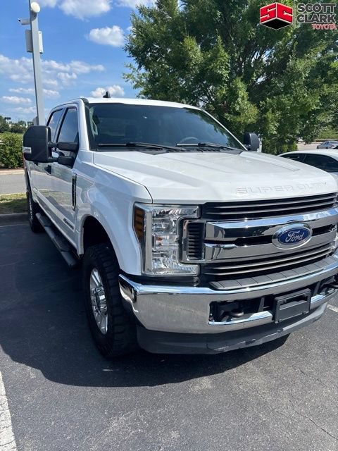 Used 2019 Ford F250 XLT w/ Snow Plow Prep Package AWD/4WD image 5