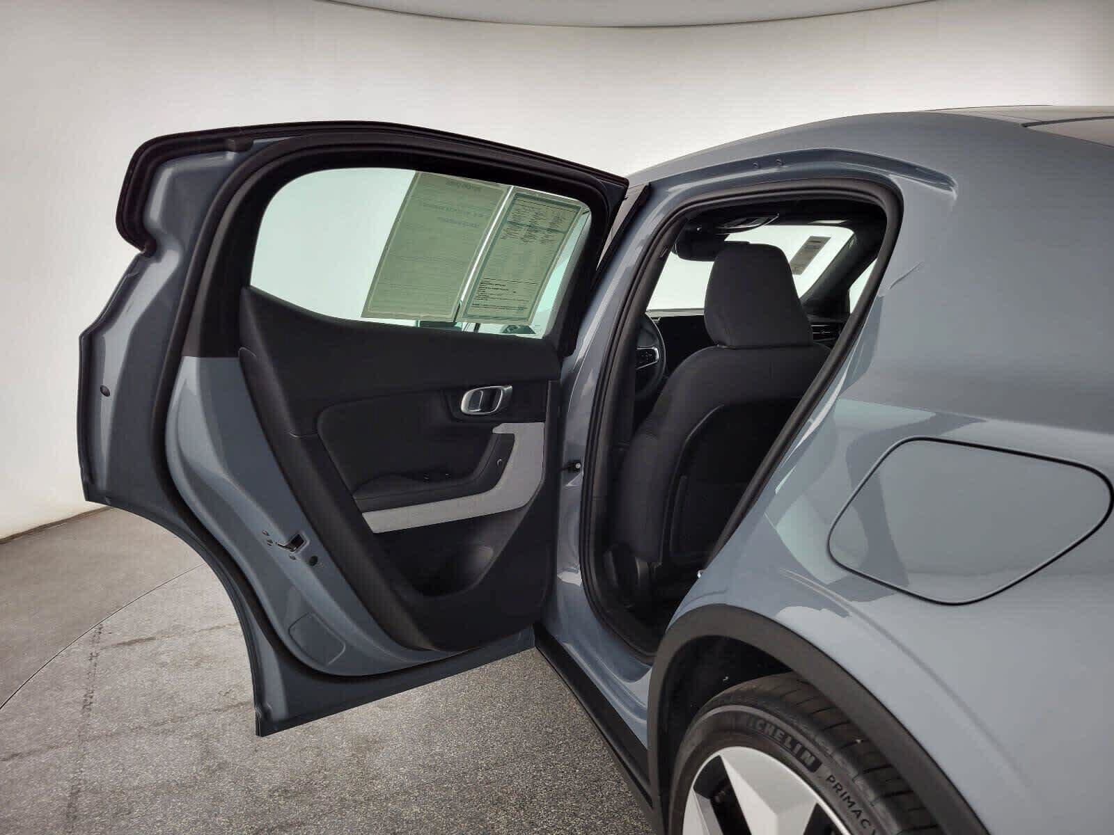 Used 2023 Polestar Polestar 2 w/ Pilot Pack AWD/4WD image 15