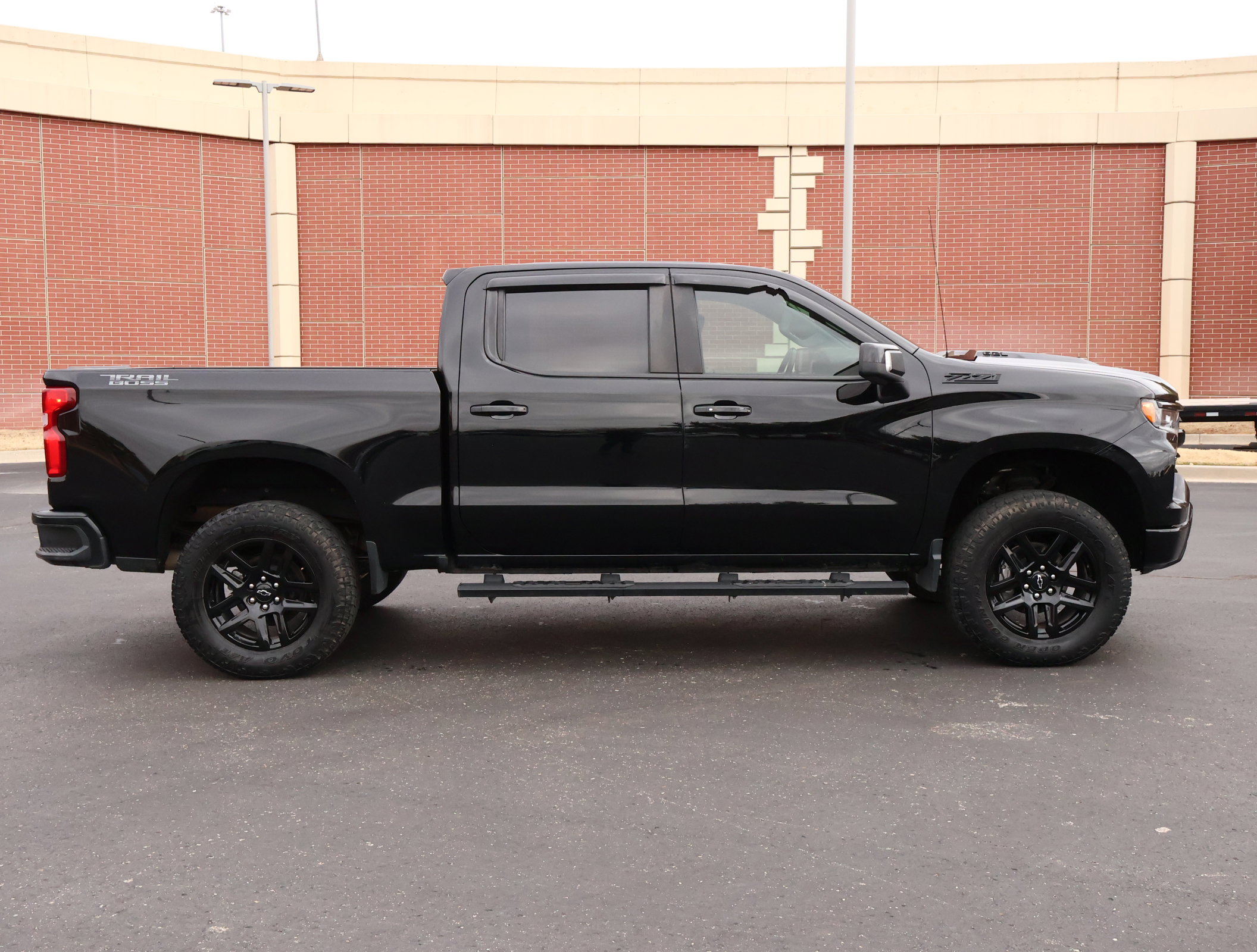 Used 2022 Chevrolet Silverado 1500 LT Trail Boss w/ LT Trail Boss Premium Package image 37
