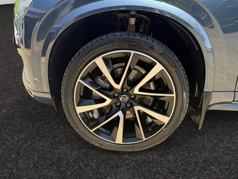 Used 2022 Volvo XC90 T6 Momentum w/ Advanced Package AWD/4WD image 17
