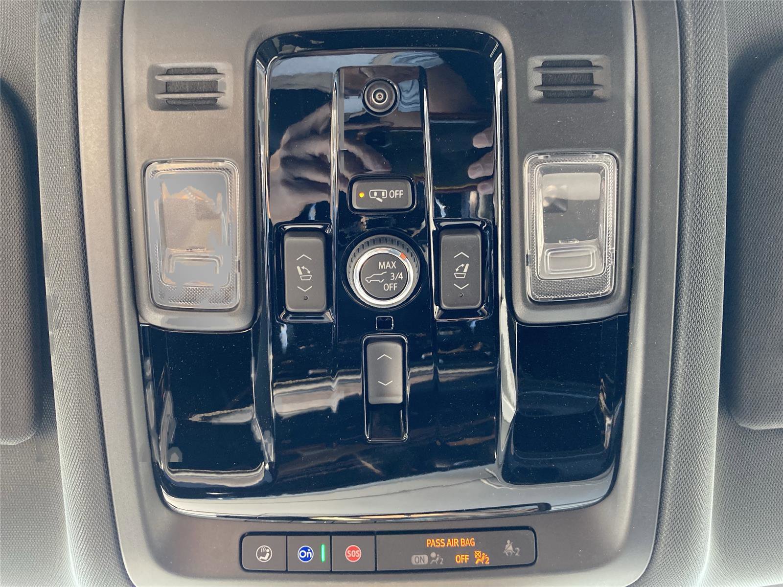 New 2026 Chevrolet Suburban Premier image 24