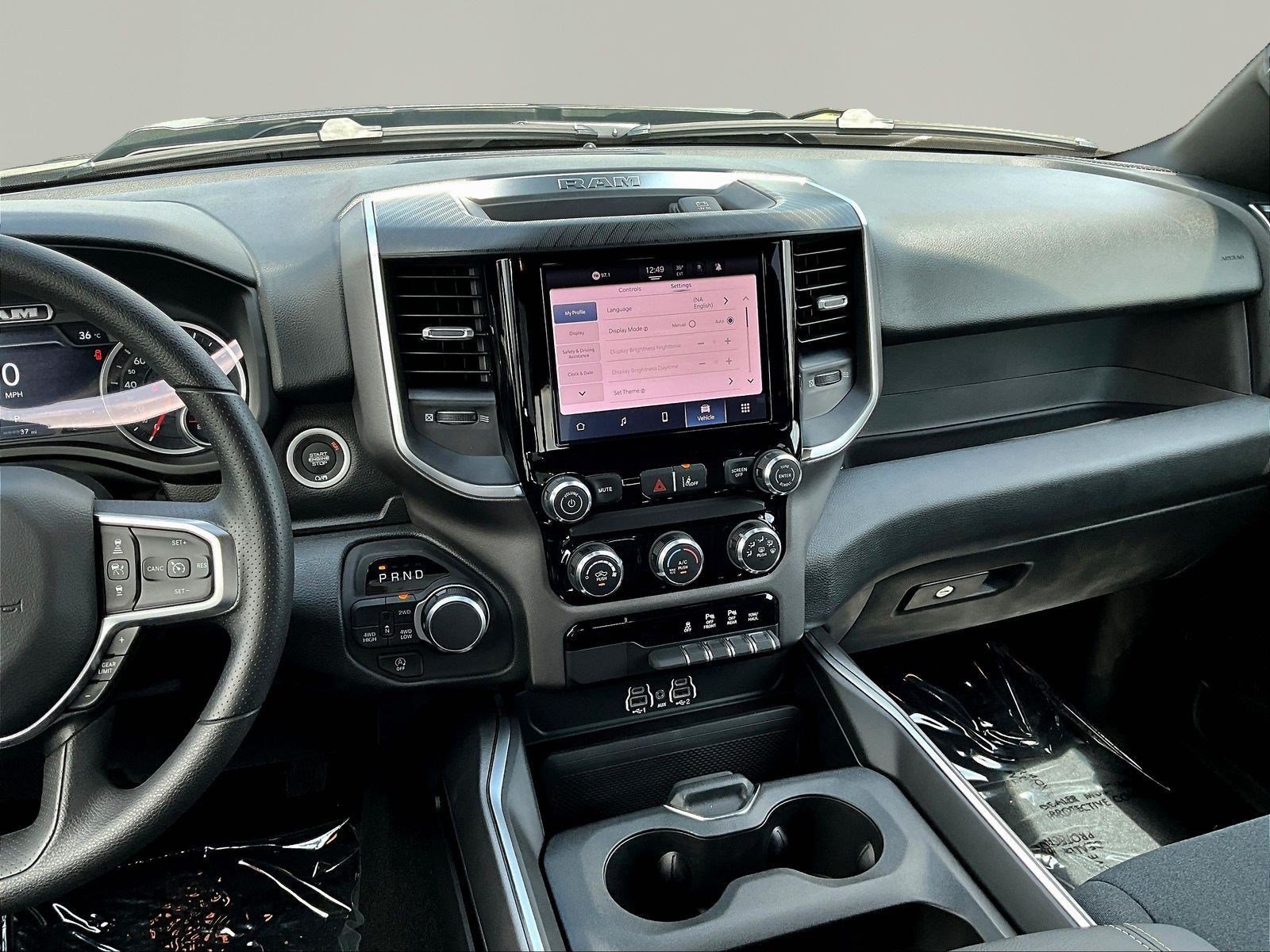 New 2026 RAM 1500 Express AWD/4WD image 11