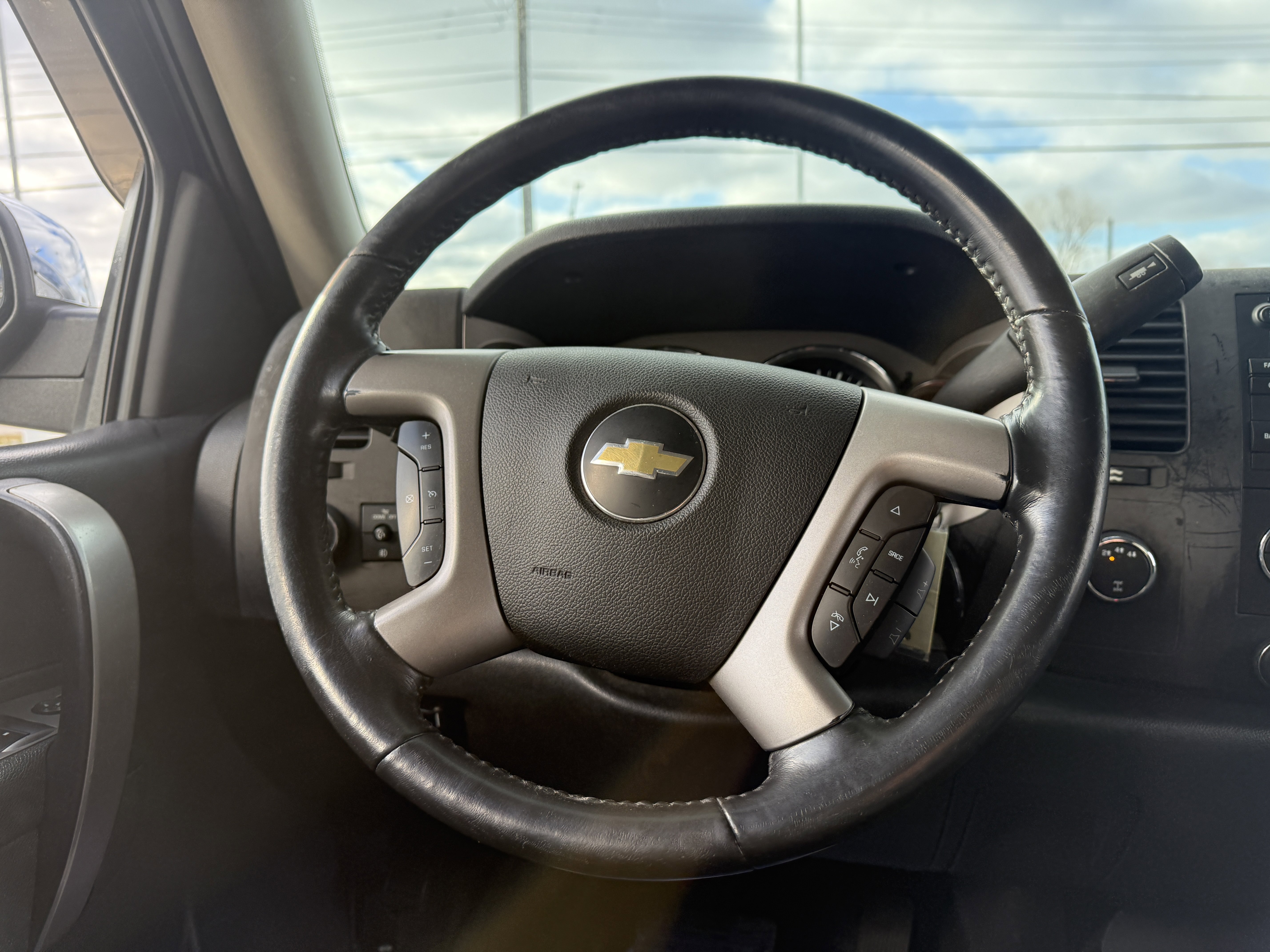 Used 2014 Chevrolet Silverado 2500 LT w/ Z71 Appearance Package image 15