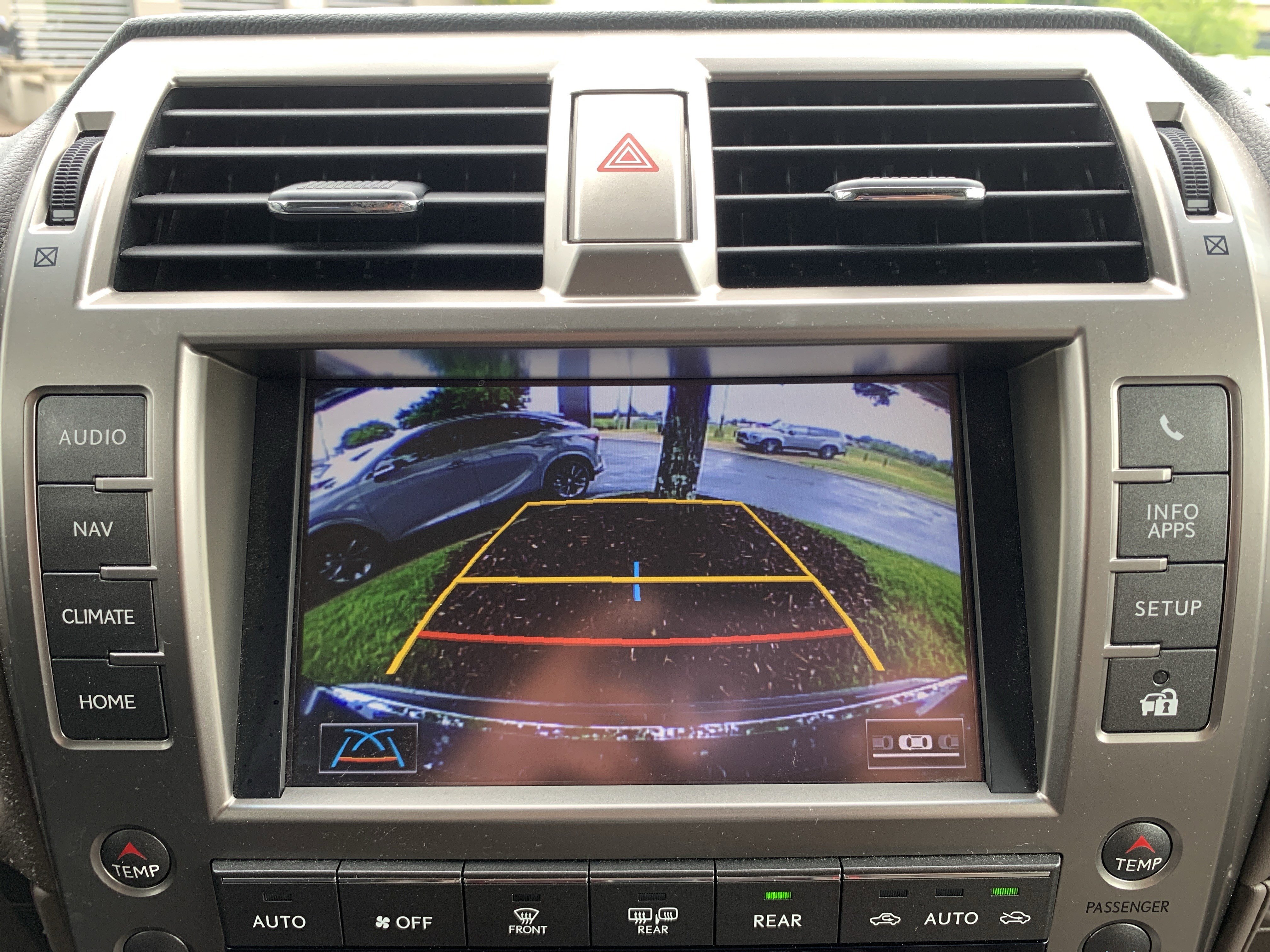 Used 2019 Lexus GX 460 Luxury AWD/4WD image 25