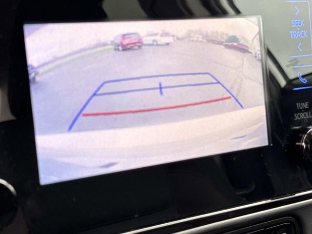 Used 2018 Toyota Corolla LE FWD image 6