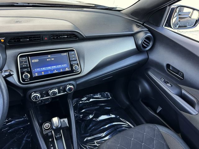 Used 2019 Nissan Kicks S FWD image 16