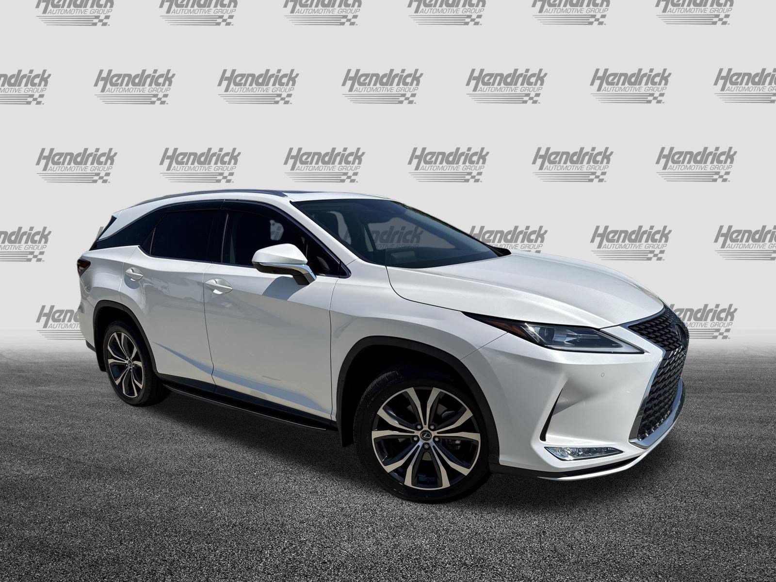 Used 2022 Lexus RX 350L FWD w/ Premium Package image 2
