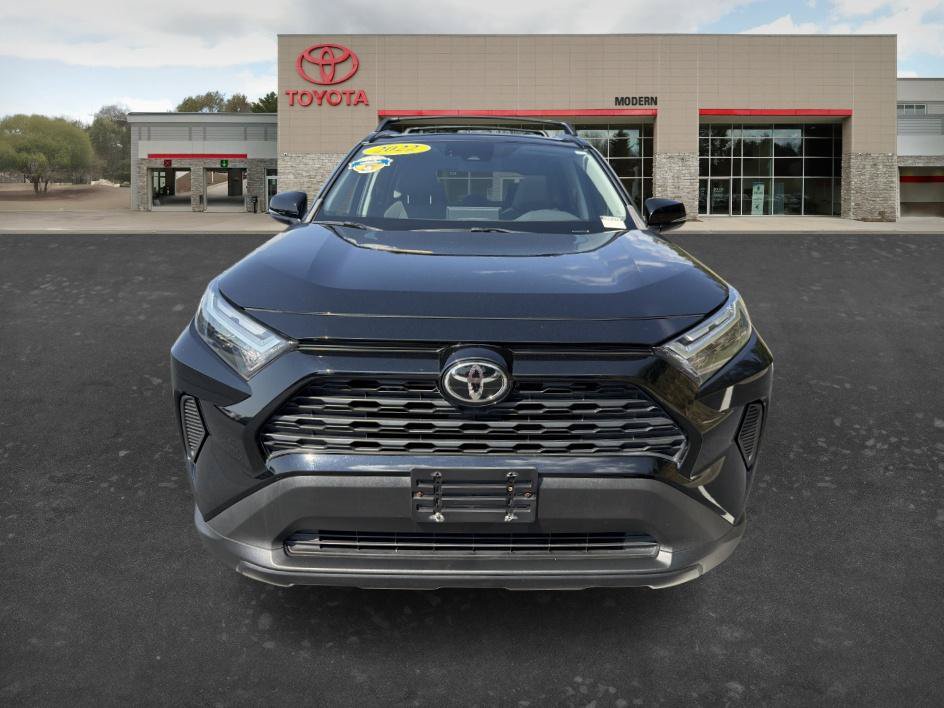 Certified 2022 Toyota RAV4 XLE w/ Convenience Package AWD/4WD image 2