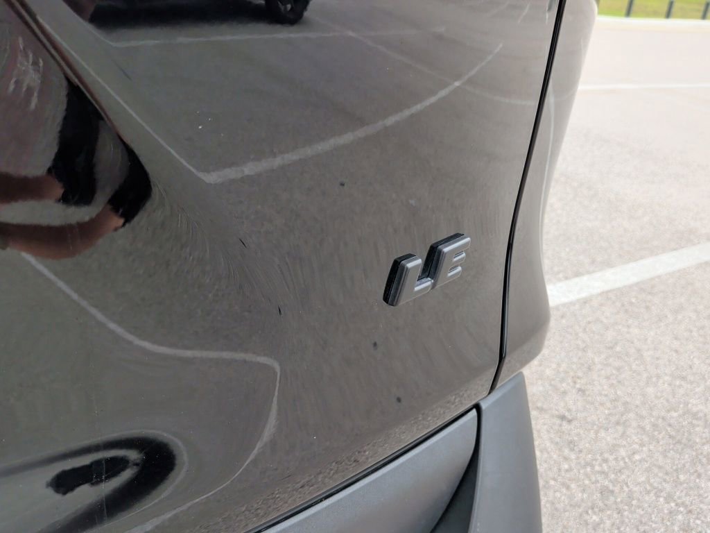 Used 2025 Toyota RAV4 LE image 37