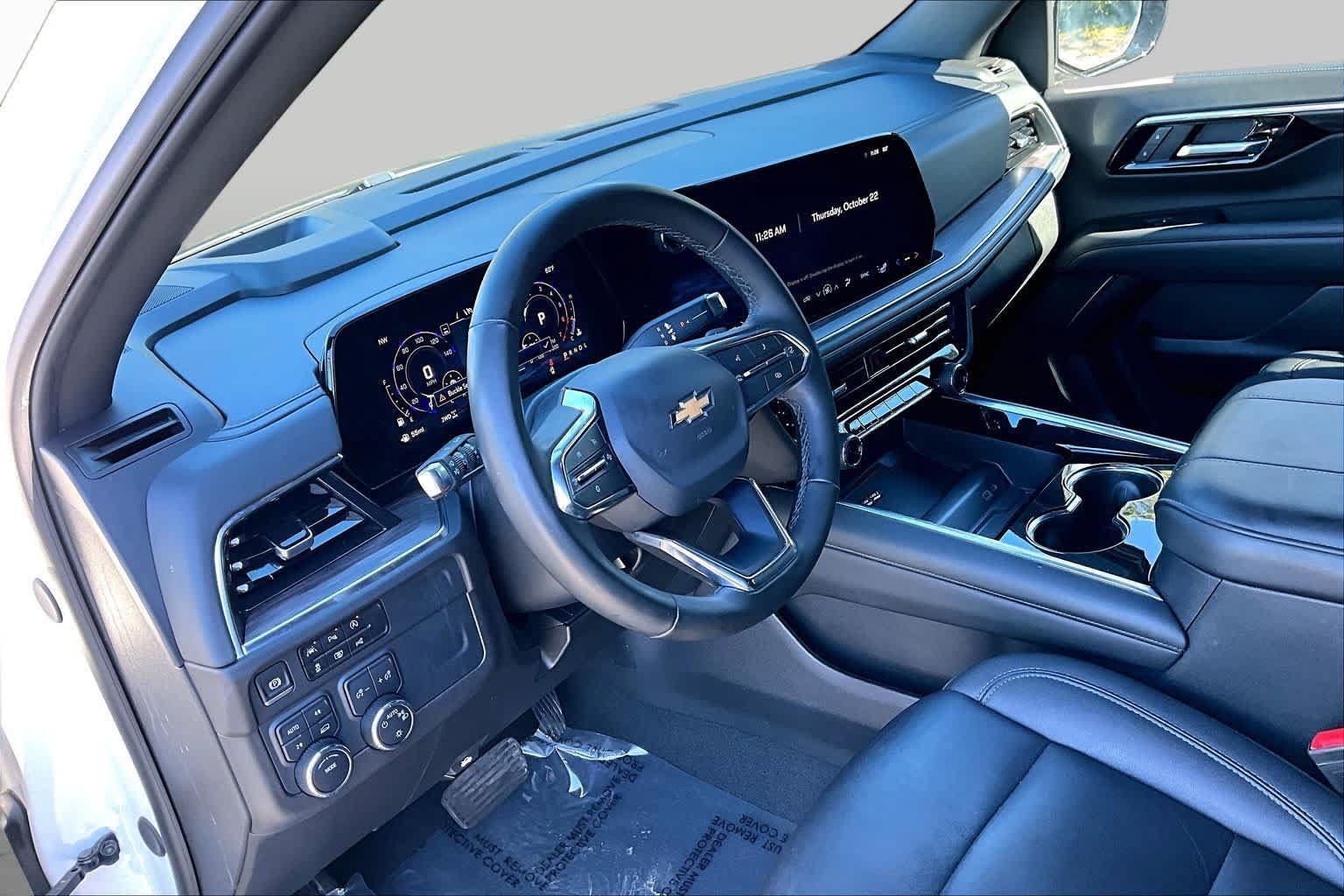 Used 2025 Chevrolet Tahoe LT AWD/4WD image 18