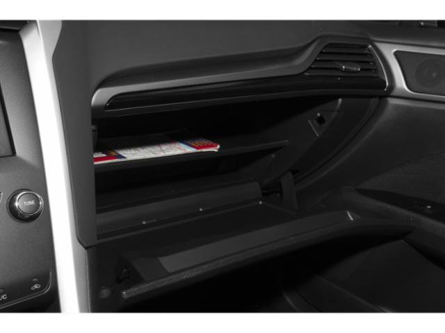 Used 2015 Ford Fusion SE FWD image 19