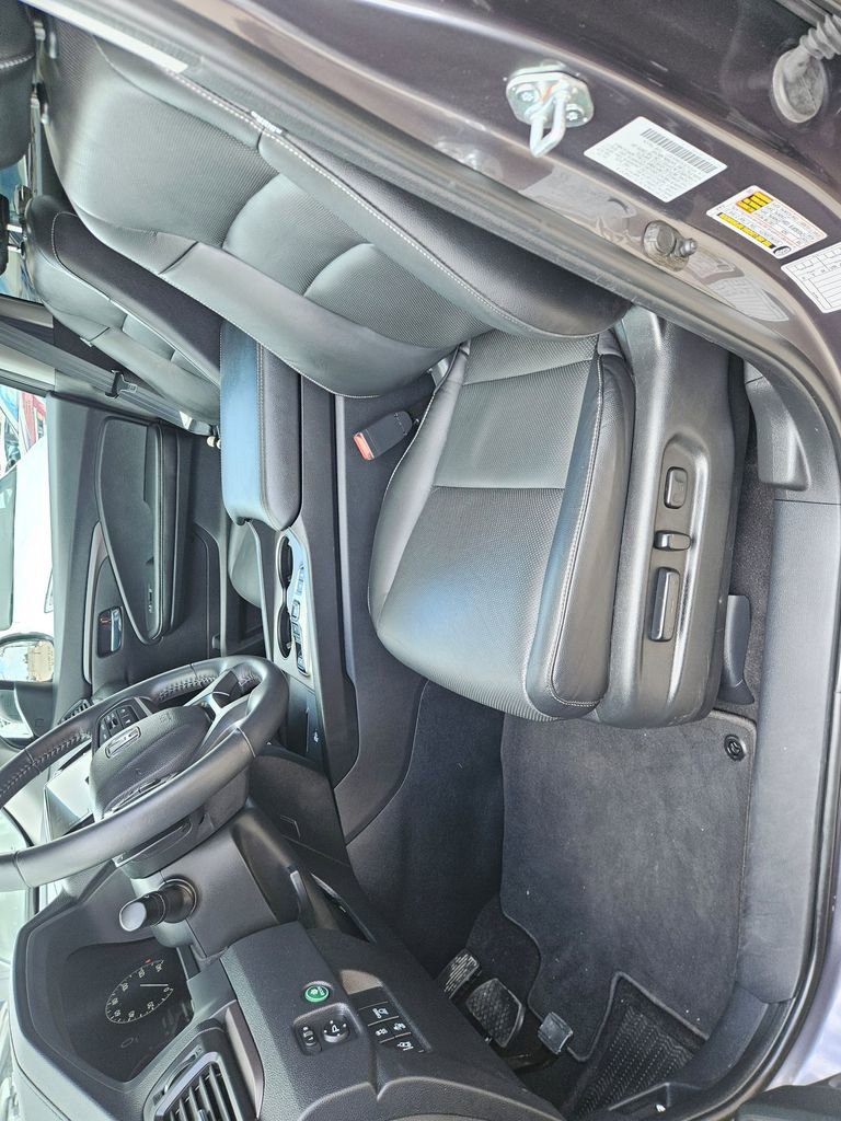 Used 2025 Honda Ridgeline RTL image 11