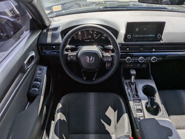 Used 2024 Honda Civic Sport image 14