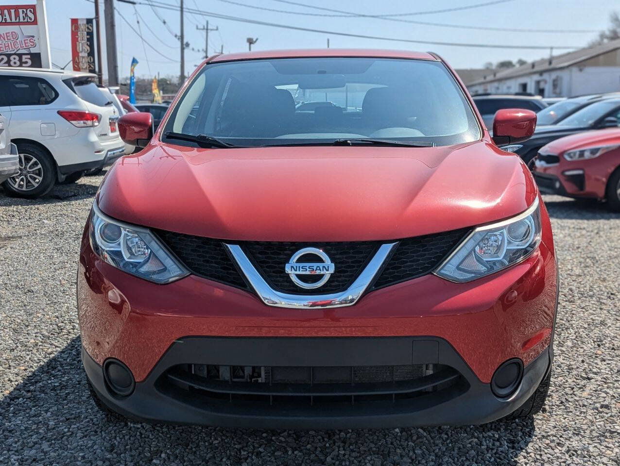 Used 2018 Nissan Rogue Sport S w/ S Appearance Package image 2