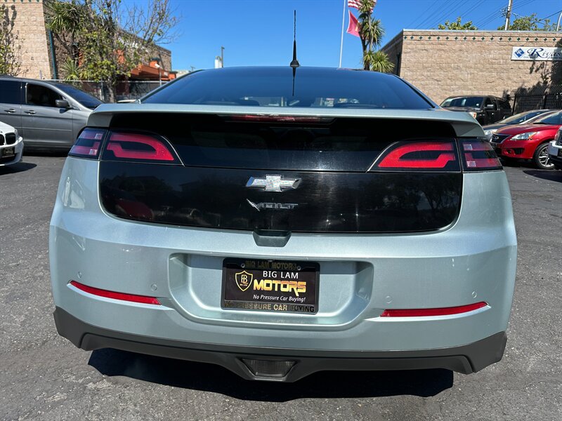 Used 2012 Chevrolet Volt Premium w/ Premium Trim Package FWD image 6