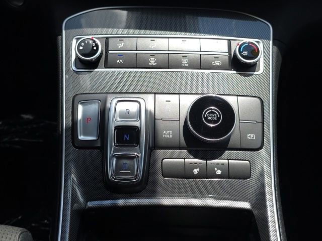 Certified 2022 Hyundai Santa Fe SEL FWD image 16