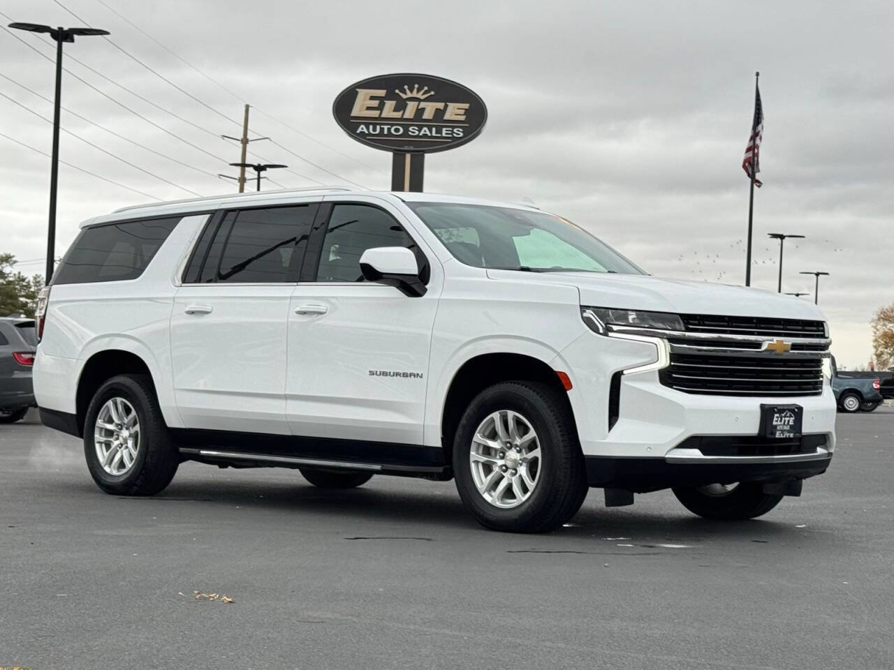 Used 2023 Chevrolet Suburban LT