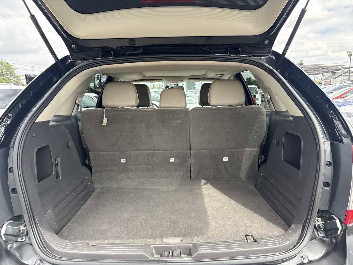 Used 2013 Ford Edge SEL image 14