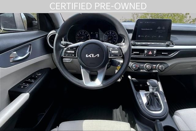 Used 2022 Kia Forte LXS image 5