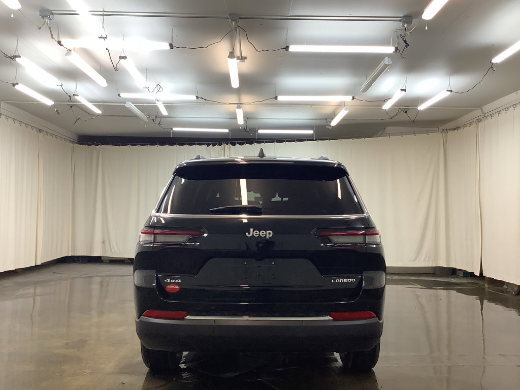 New 2025 Jeep Grand Cherokee L Laredo image 7
