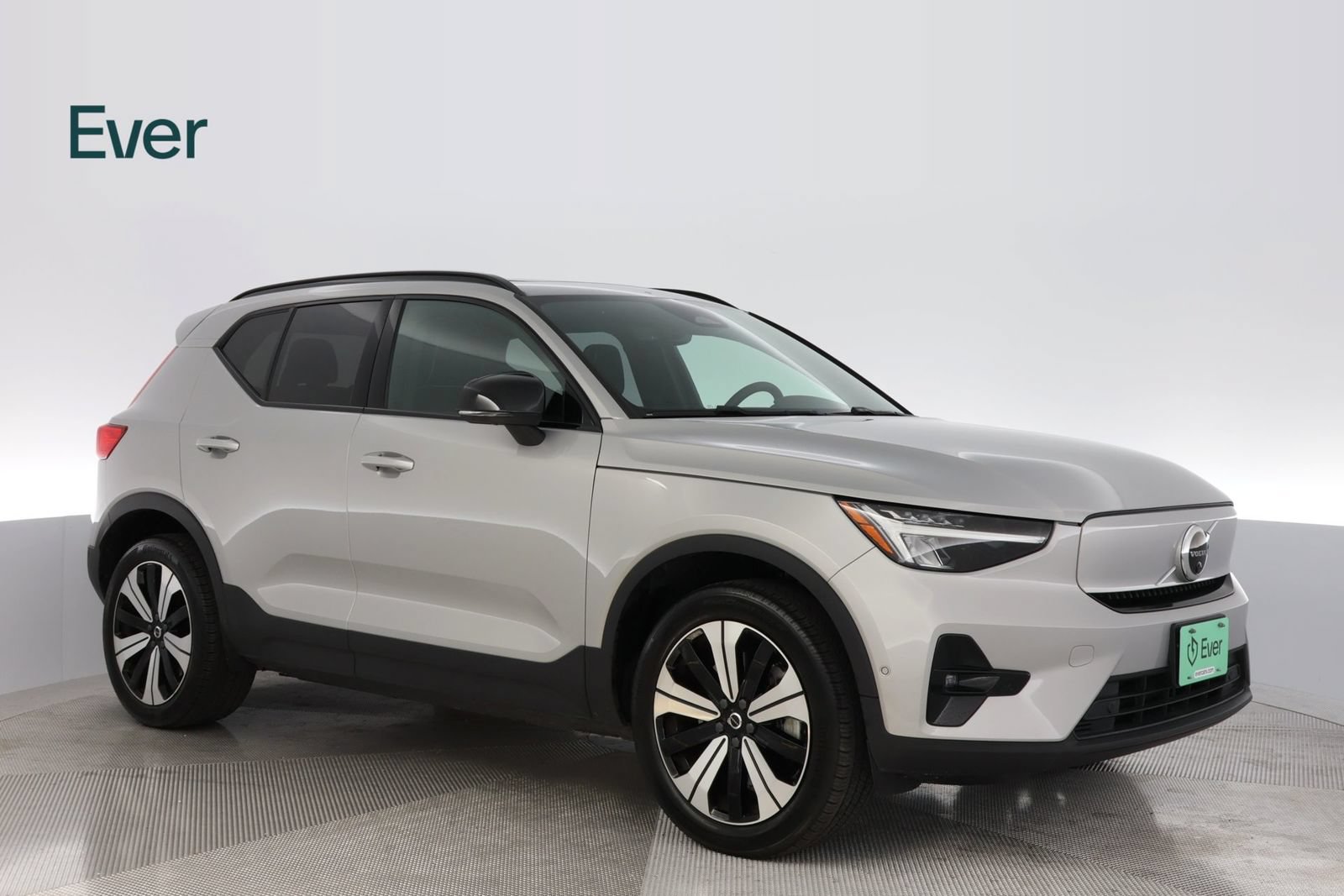 Used 2023 Volvo XC40 Recharge Plus AWD/4WD image 14
