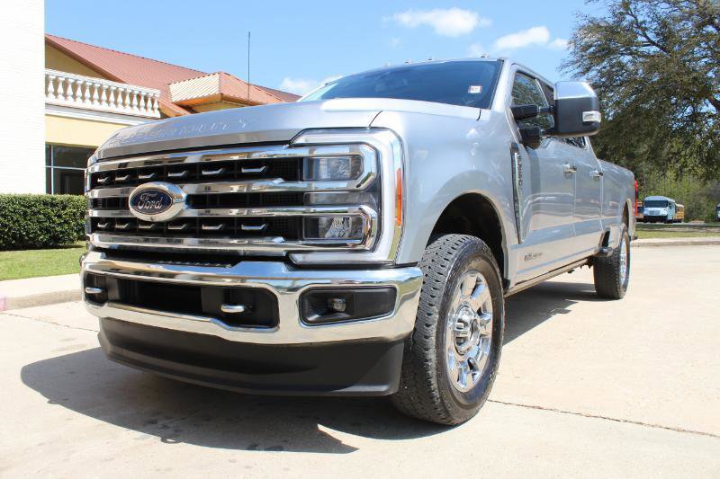 Used 2023 Ford F250 Lariat w/ Chrome Package image 9