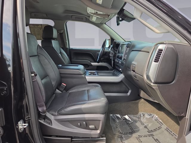 Used 2016 Chevrolet Silverado 1500 LTZ Z71 w/ LTZ Plus Package AWD/4WD image 17