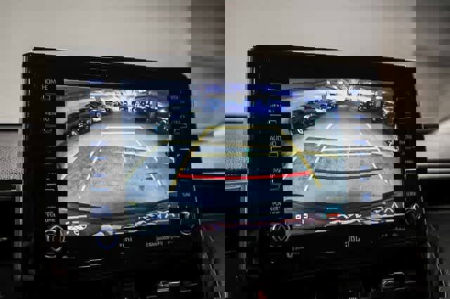 Certified 2022 Toyota Corolla Cross XLE w/ Convenience Package image 26