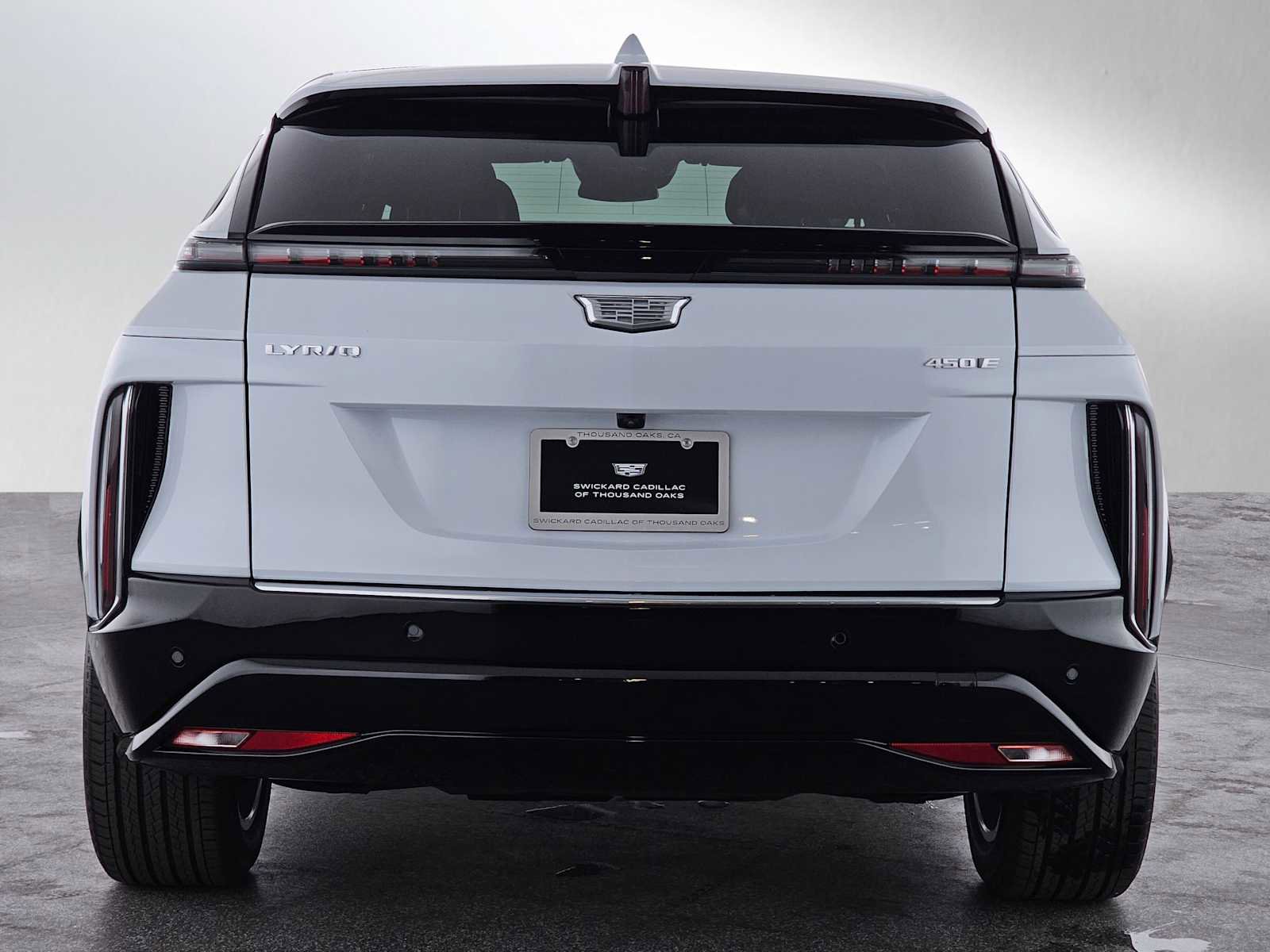 New 2026 Cadillac Lyriq Luxury w/ LPO, Floor Liner Package image 4