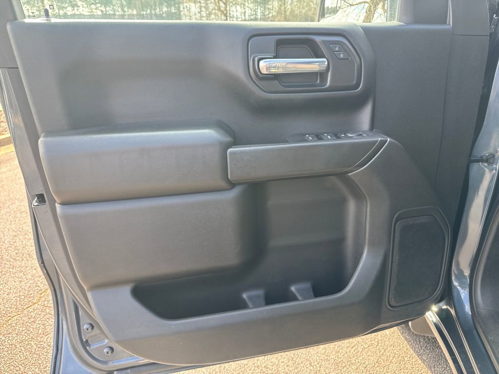 Used 2021 Chevrolet Silverado 1500 Custom image 11