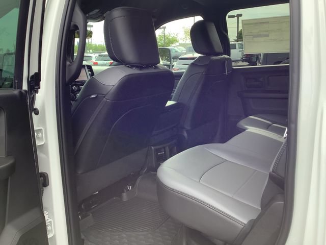 New 2026 RAM 2500 Tradesman w/ Chrome Appearance Group AWD/4WD image 22