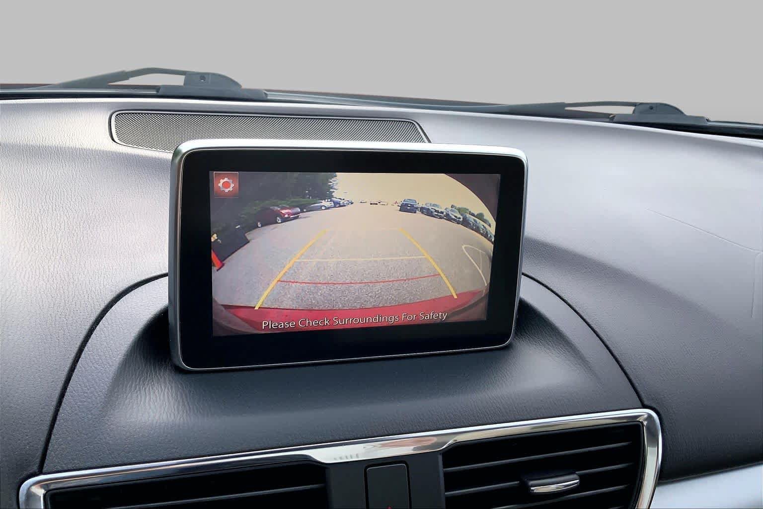 Used 2014 MAZDA MAZDA3 s Grand Touring w/ Technology Package FWD image 29