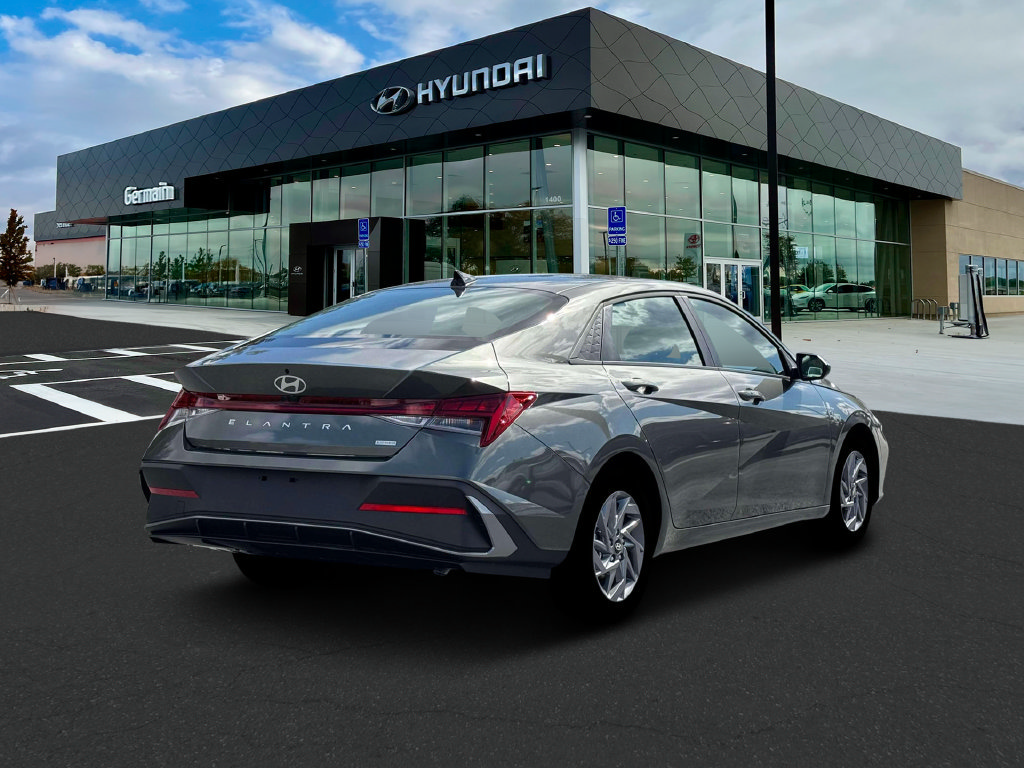 New 2026 Hyundai Elantra Hybrid FWD image 7