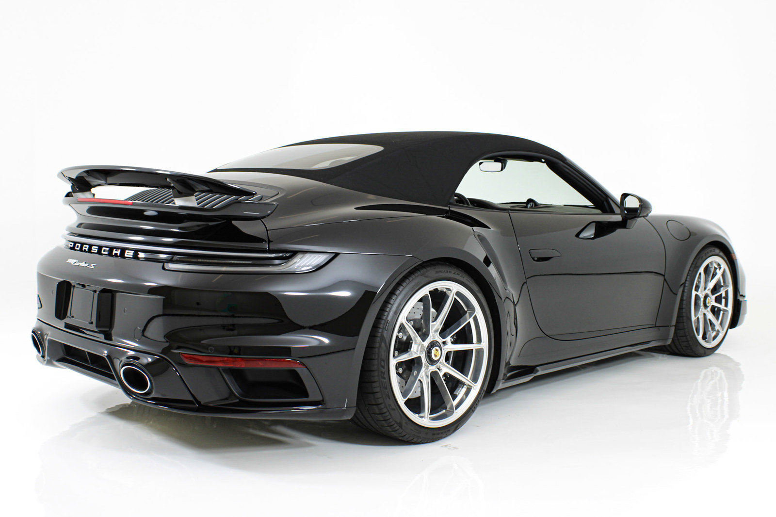 Used 2024 Porsche 911 Turbo S AWD/4WD image 12