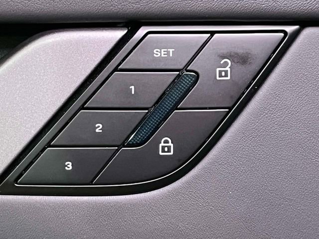 Certified 2025 Porsche 911 Carrera S image 33