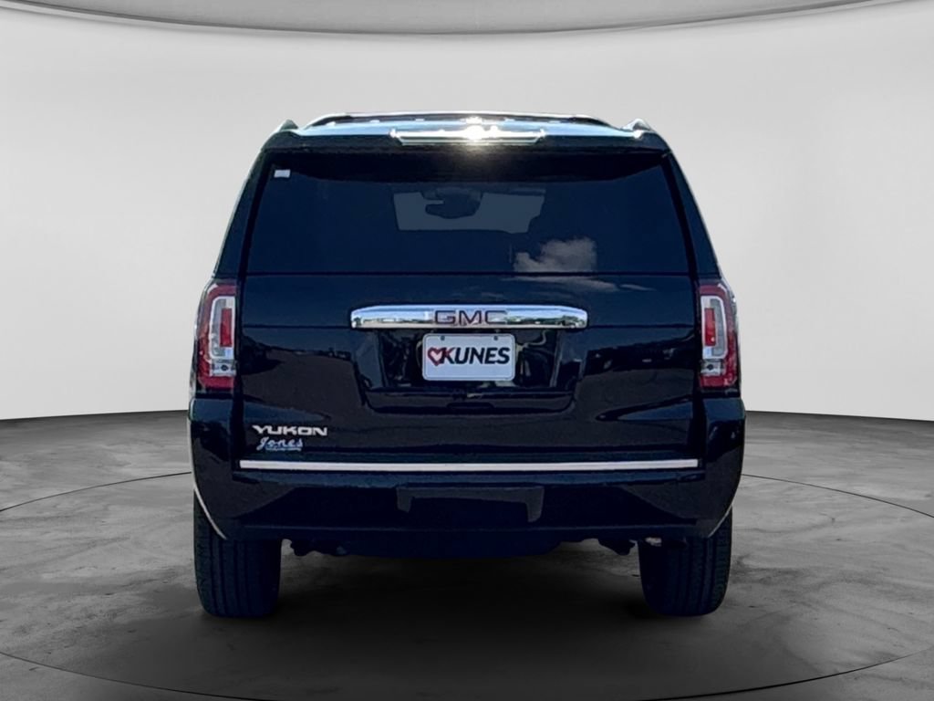 Used 2020 GMC Yukon Denali w/ Open Road Package AWD/4WD image 8