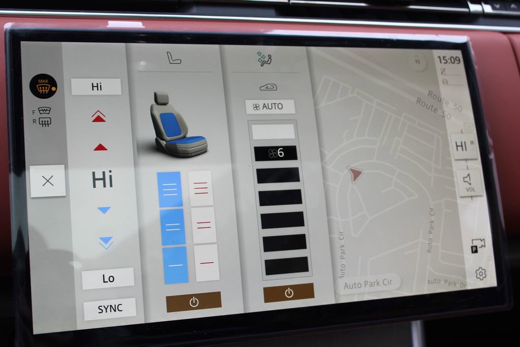 New 2026 Land Rover Range Rover SV image 18