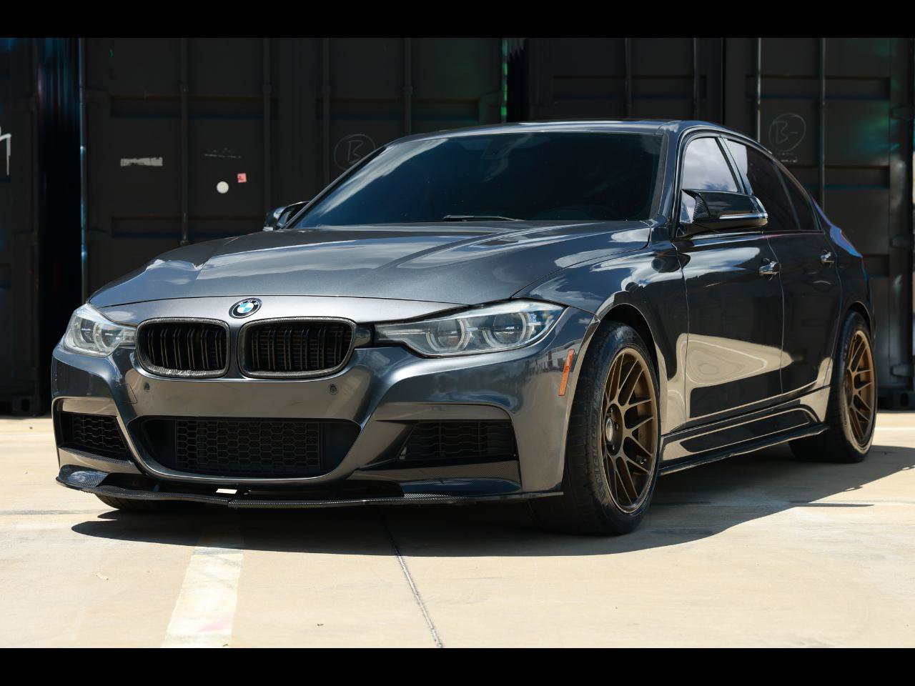 Used 2017 BMW 340i Sedan RWD image 1