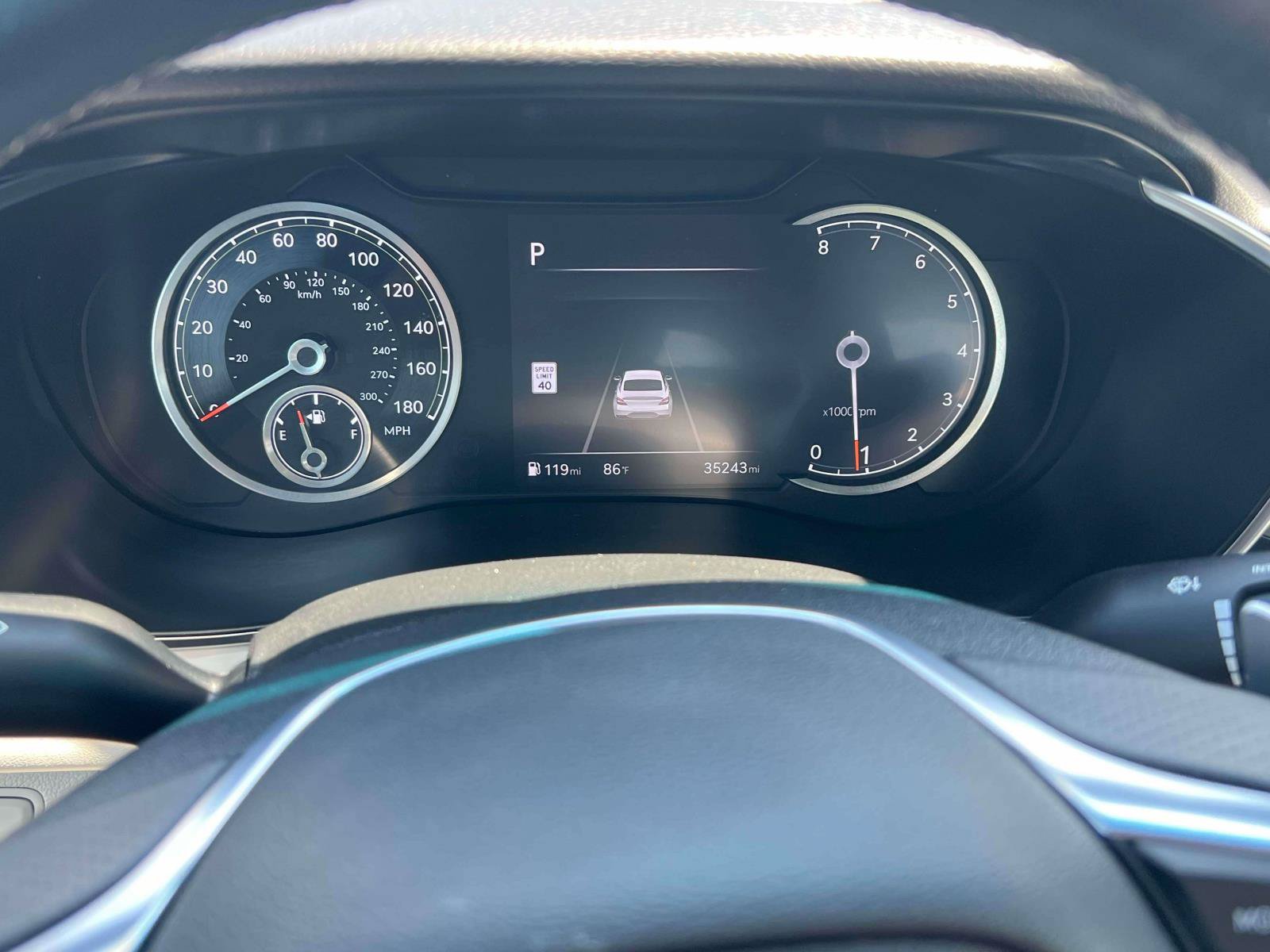Used 2025 Genesis G70 2.5T RWD image 20