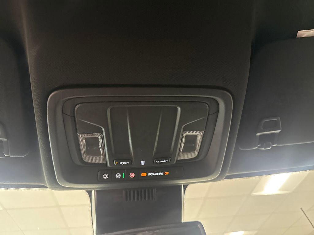 New 2026 GMC Sierra 2500 AT4 AWD/4WD image 15